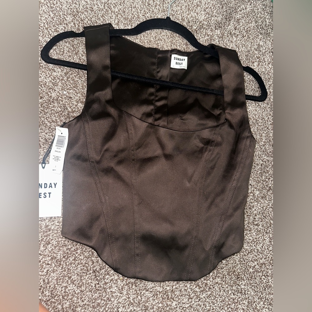 BNWT Aritzia Sunday Best Shiloh Bustier Top